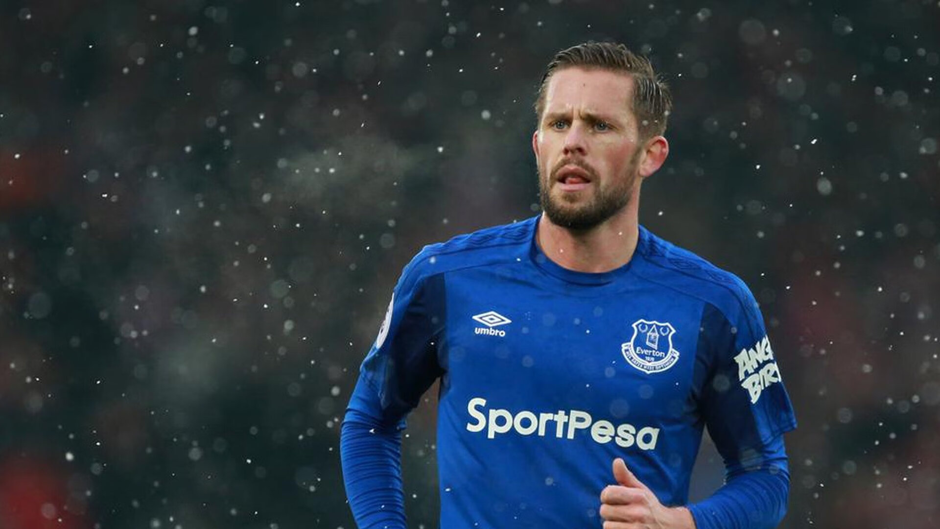 塞维利亚客场荣获三分，塞维利亚争冠