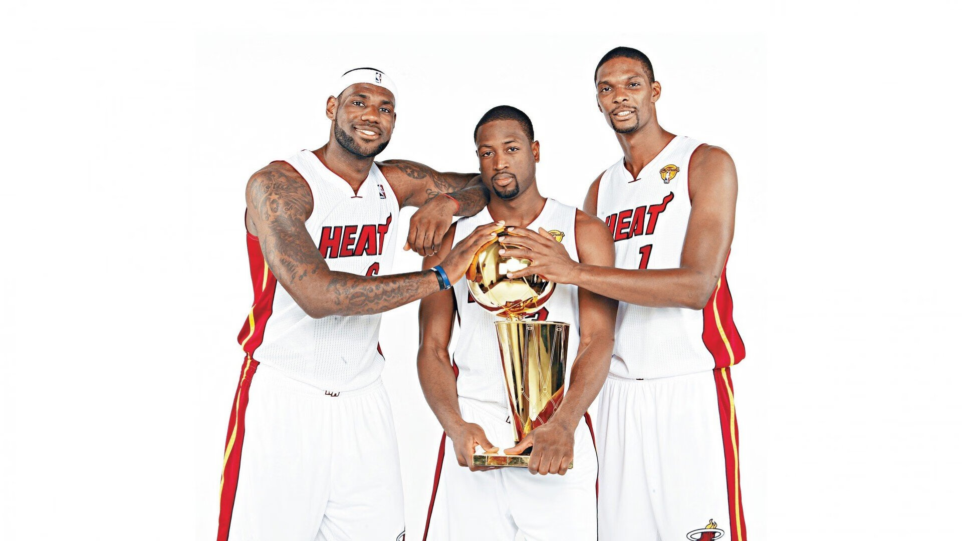 精彩瞬间尽收眼底，球场风云再起，球场风采依旧